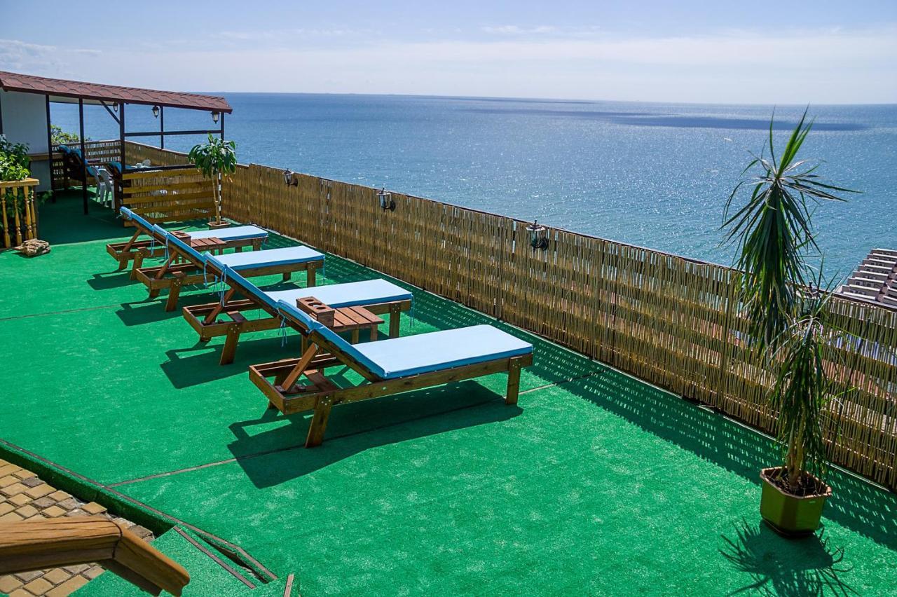 Sea View Apartments Odessa Dış mekan fotoğraf